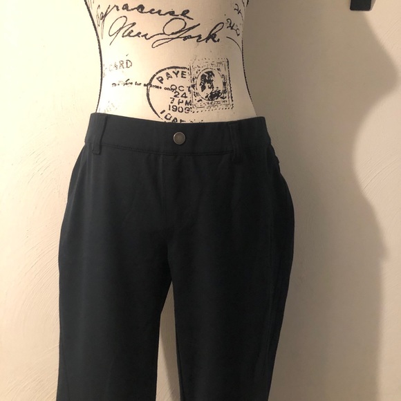 Columbia Casual Pull On Pants for Ladies Size Med - Picture 2 of 5